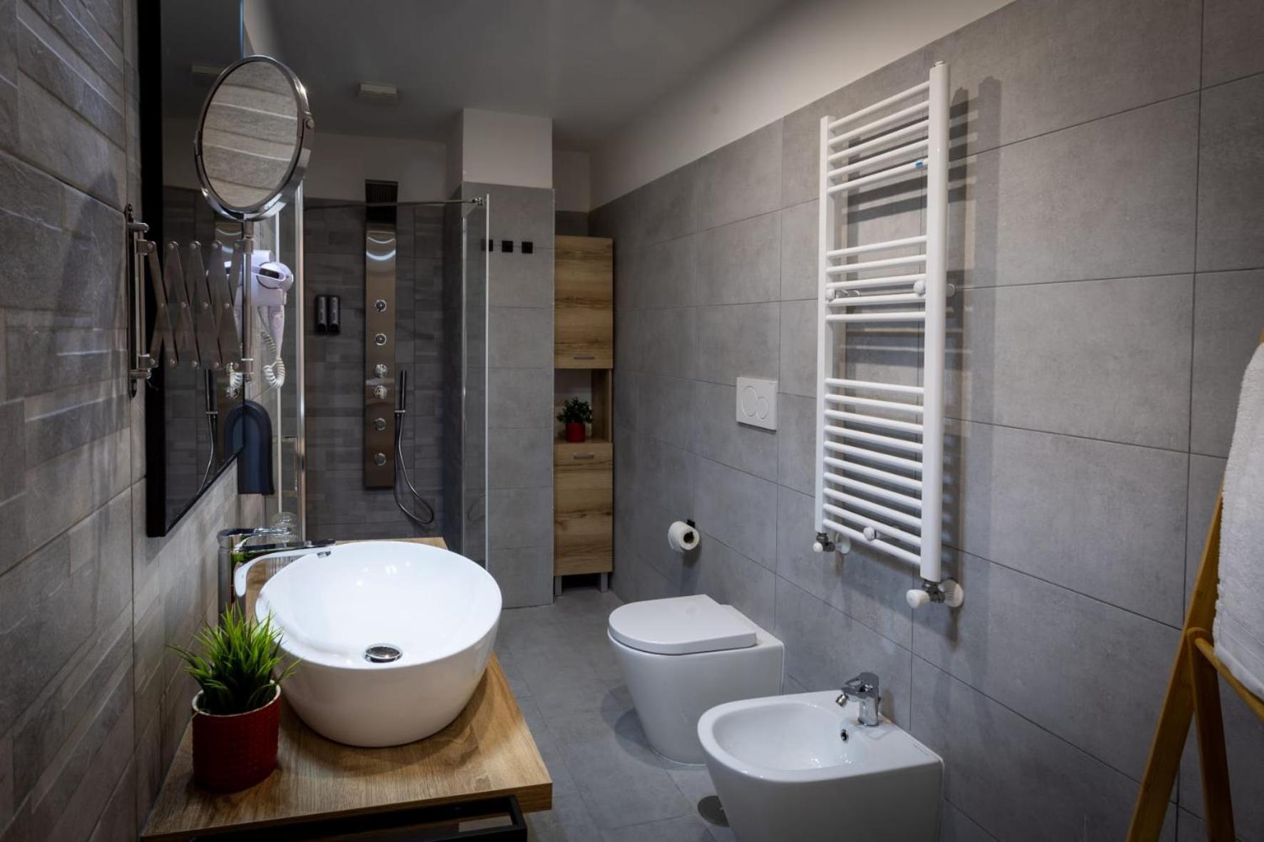 433 Rooms Roma ภายนอก รูปภาพ