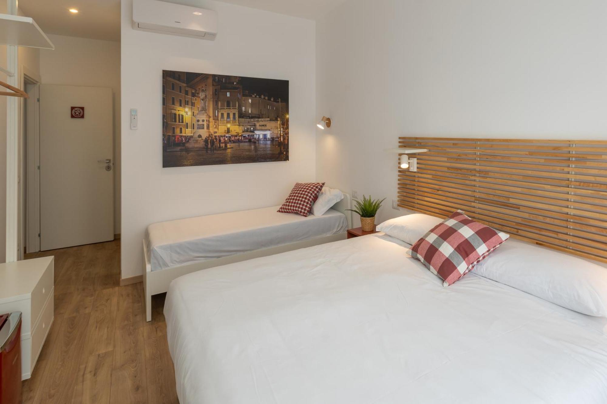 433 Rooms Roma ภายนอก รูปภาพ